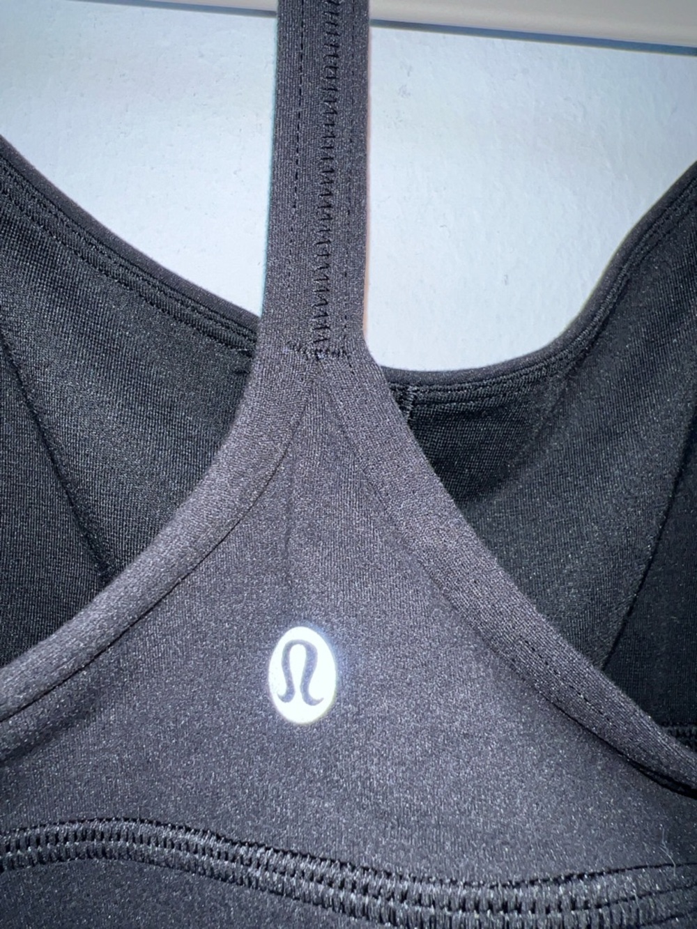 Lululemon flow Y flow nulu light support A/C cups size 6 style#W2CRHS - Picture 5 of 7